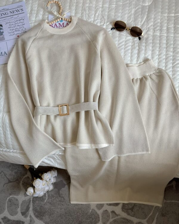 طقم صوف ناعم وخفيف