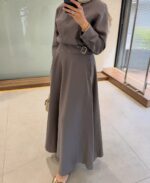 ⁦فستان بقصة مميزة من الخصر⁩ - الصورة ⁦5⁩